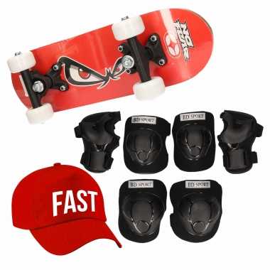 Skateboard set voor kinderen l 9 10 jaar valbescherming fast pet skateboard met print 43 cm rood