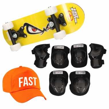 Skateboard set voor kinderen m 6-8 jaar/valbescherming/fast pet/skateboard met print 43 cm geel